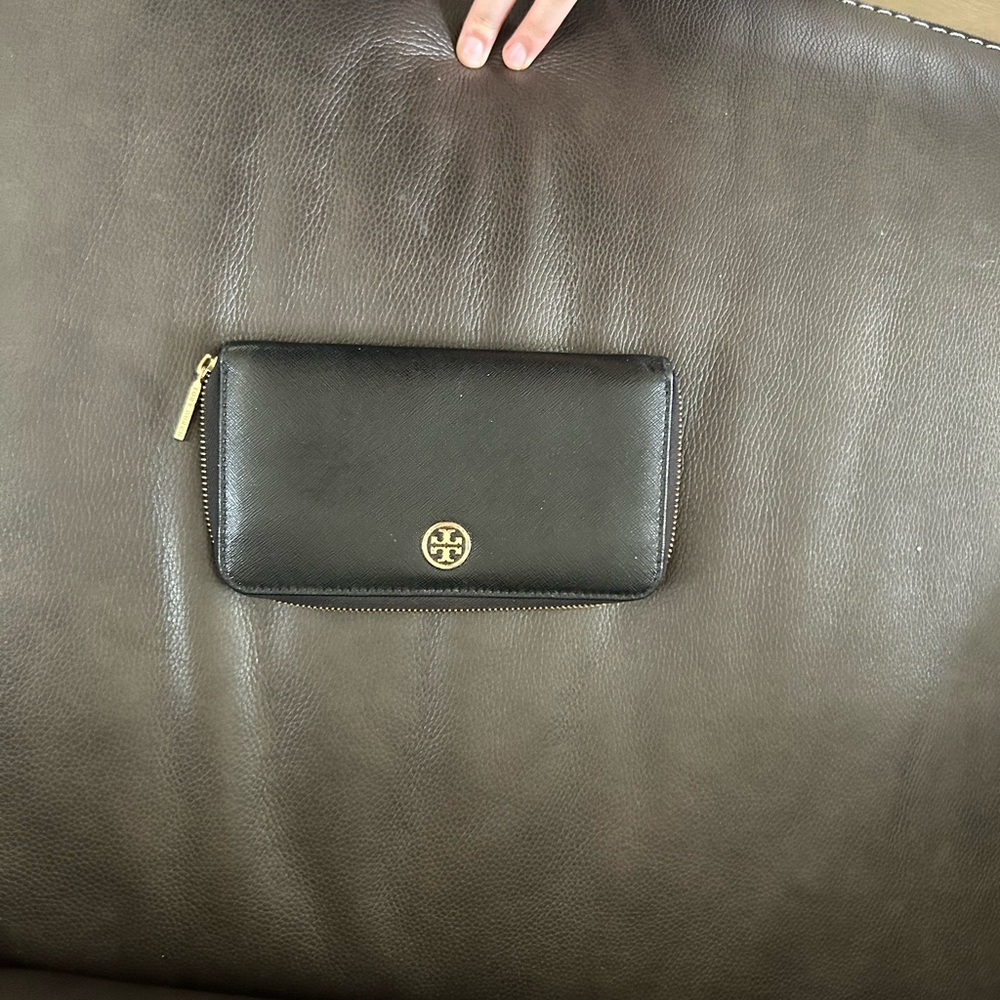 Tory Burch Black Wallet